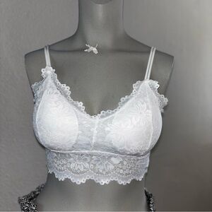 SHEIN White Lace Bralette